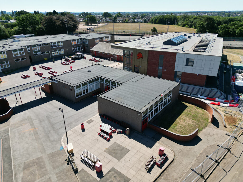 Coundon Court Secondary School Wates