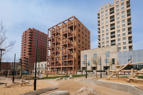 Gascoigne West Phase 2 completion image showing blocks of flats