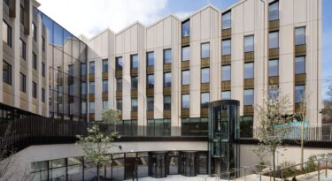 Our Construction South business delivers Oxford’s landmark Life and Mind Building