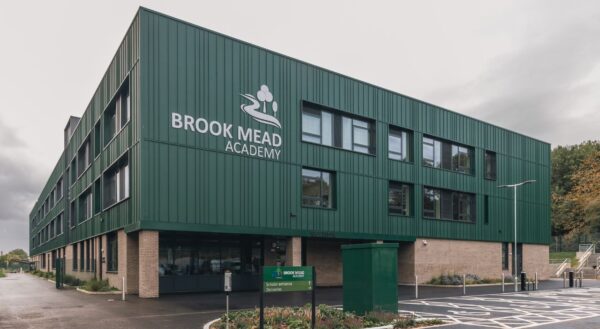 Leicester welcomes one of the UK’s first net zero carbon in operation secondary schools