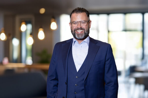  Stephen Crowther headshot