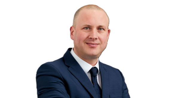 David Wingfield headshot with transparent background